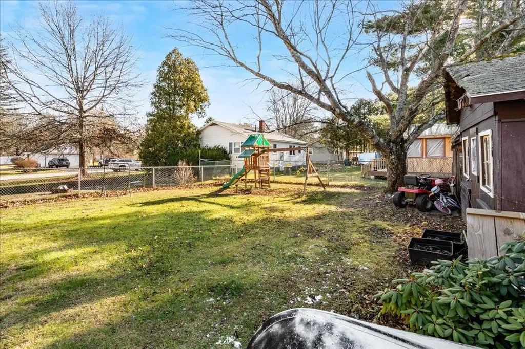 53 River Road Allenstown NH 03275