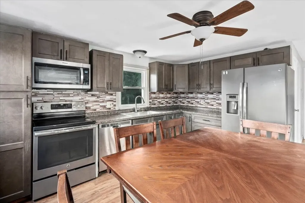 53 River Road Allenstown NH 03275