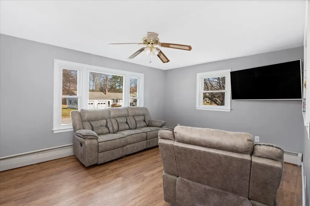 53 River Road Allenstown NH 03275