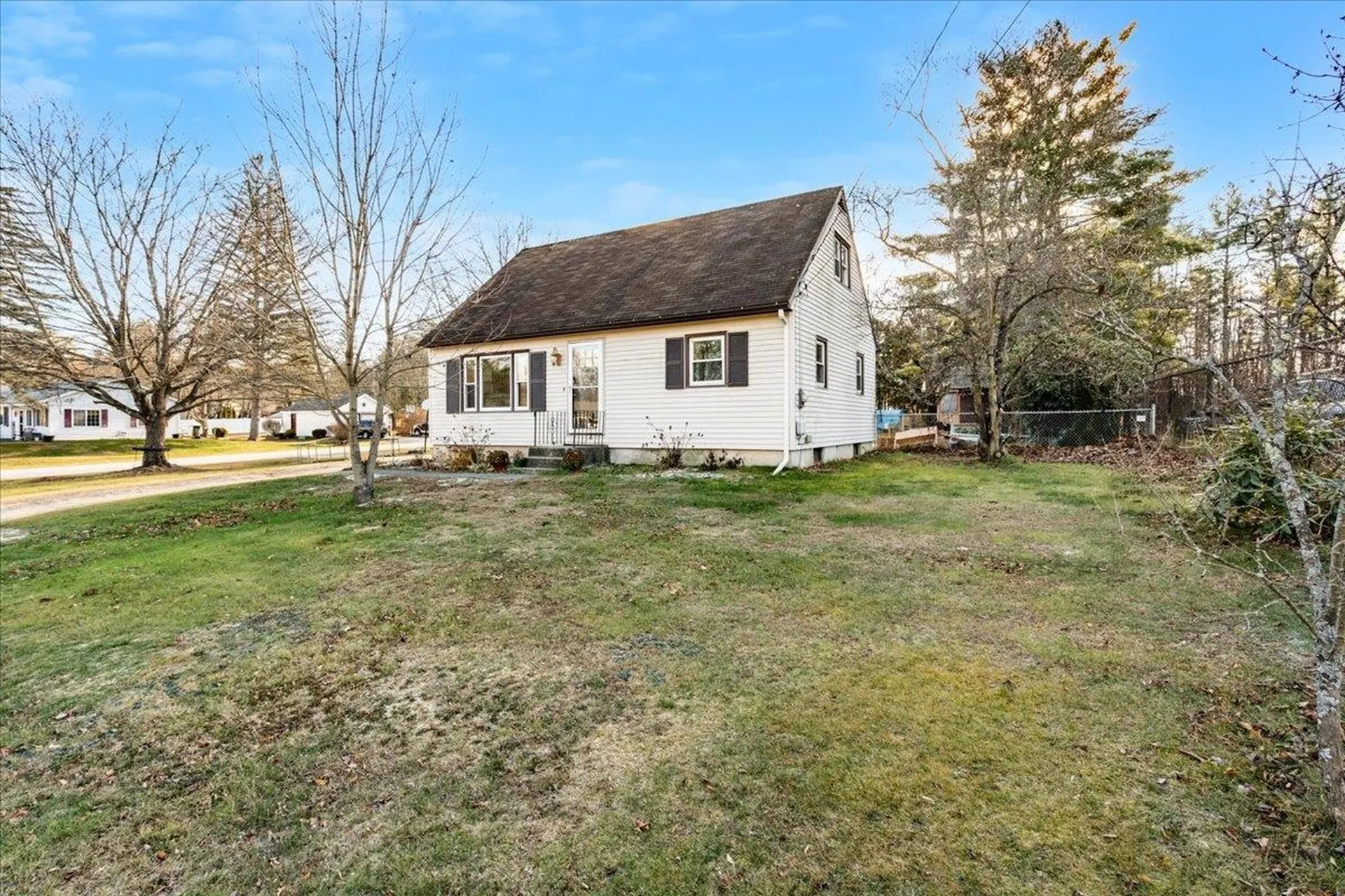 53 River Road Allenstown NH 03275