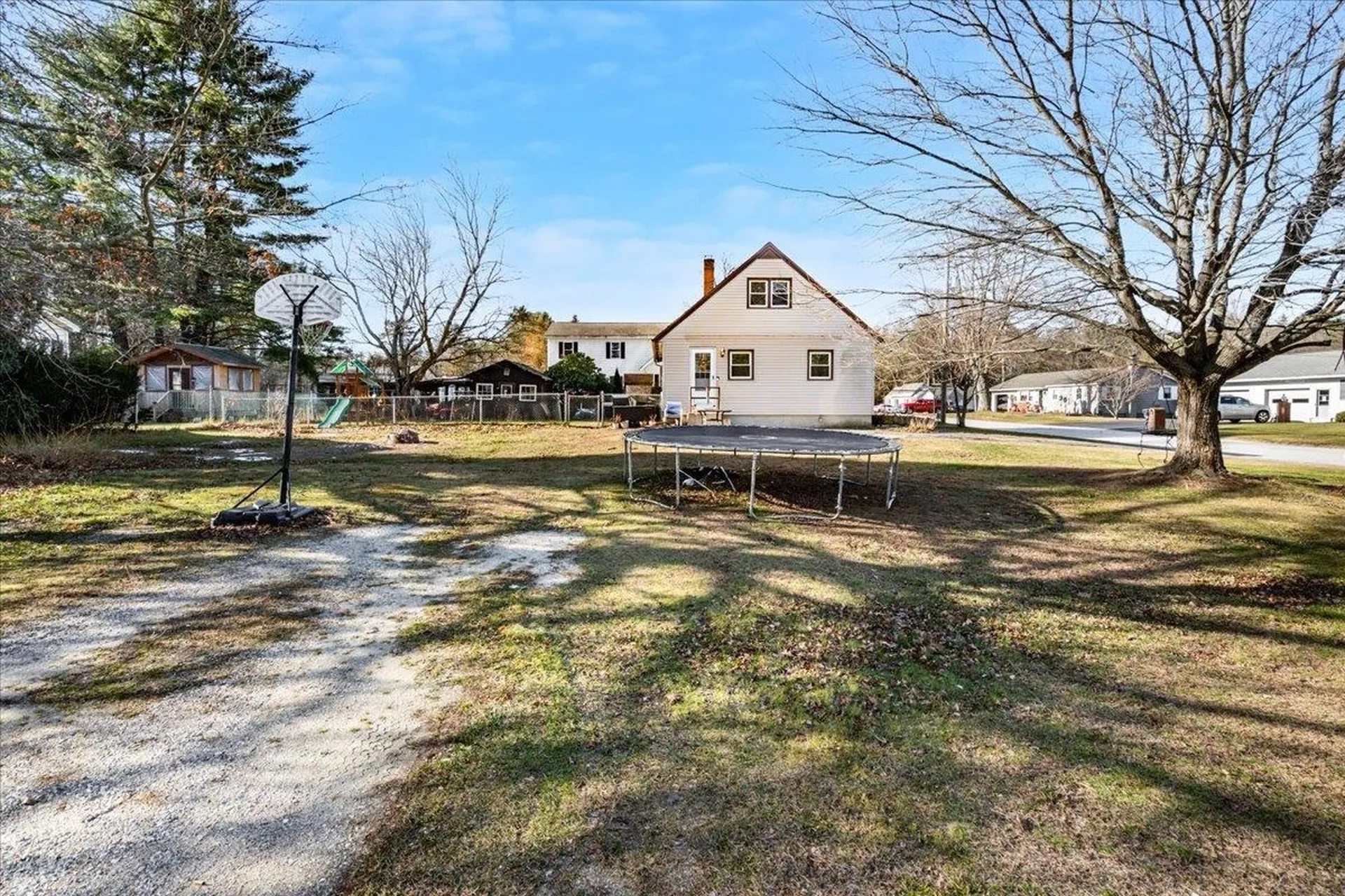 53 River Road Allenstown NH 03275