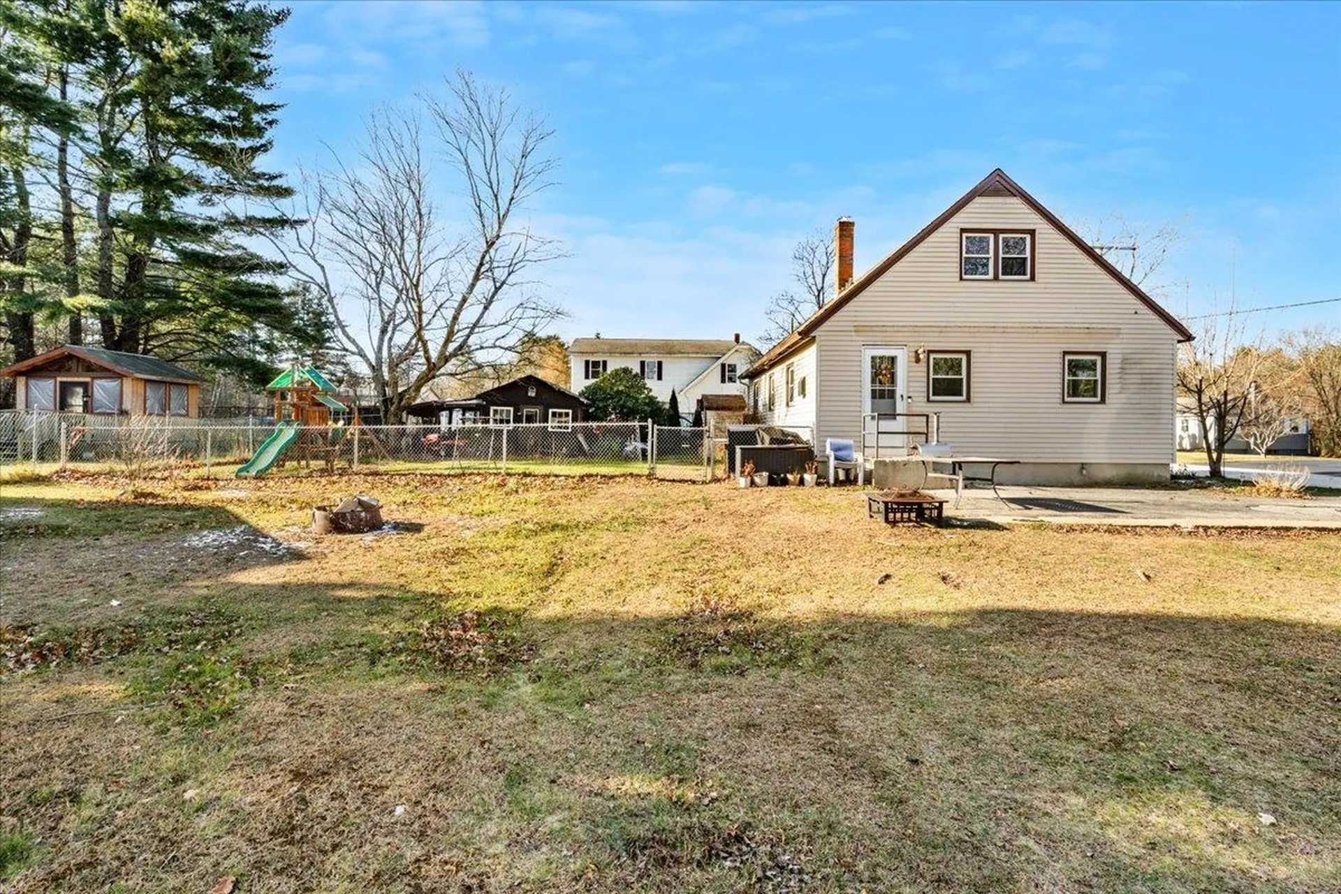 53 River Road Allenstown NH 03275