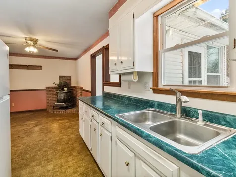 6 Gazo Avenue Burlington VT 05408