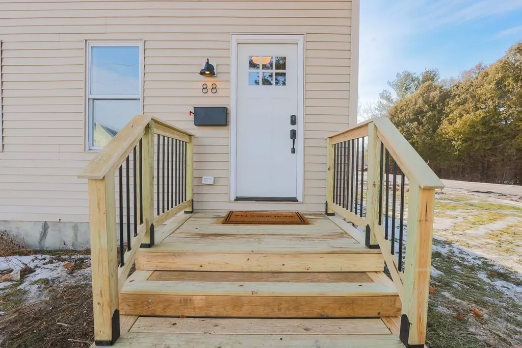 88 Aldis Street St. Albans City VT 05478