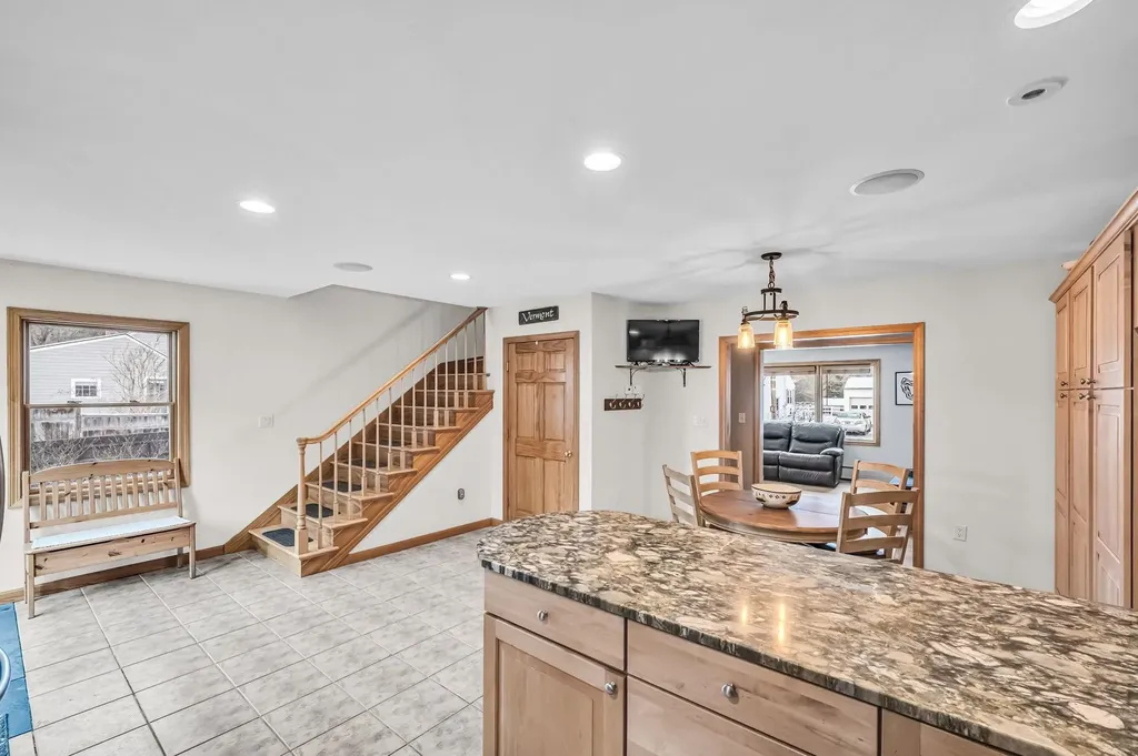 24 Laurel Street Brattleboro VT 05301