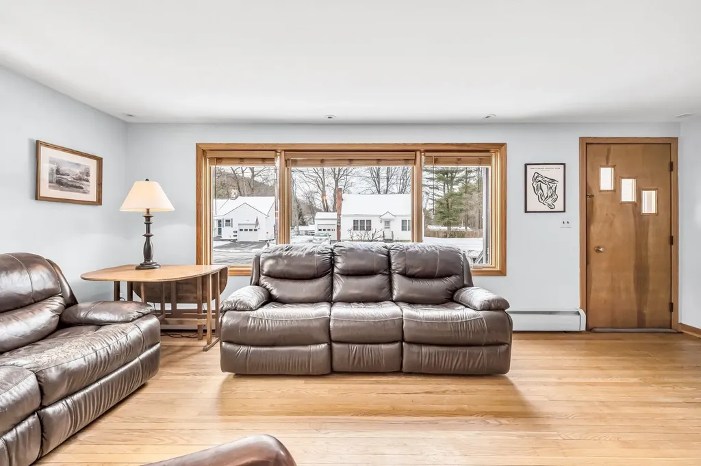 24 Laurel Street Brattleboro VT 05301