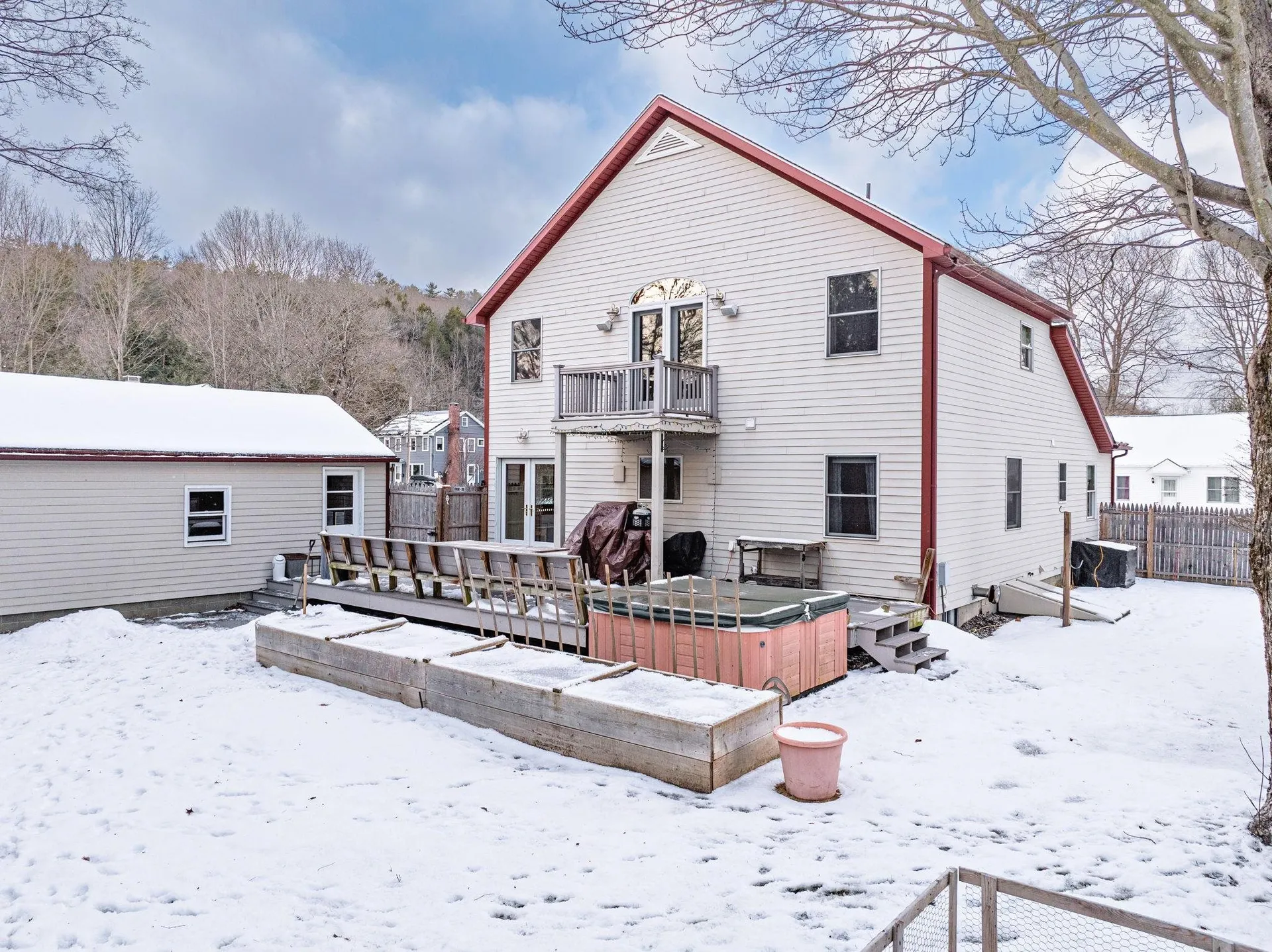 24 Laurel Street Brattleboro VT 05301