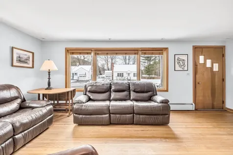 24 Laurel Street Brattleboro VT 05301