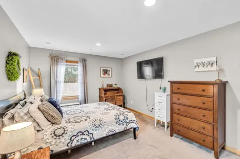 24 Laurel Street Brattleboro VT 05301