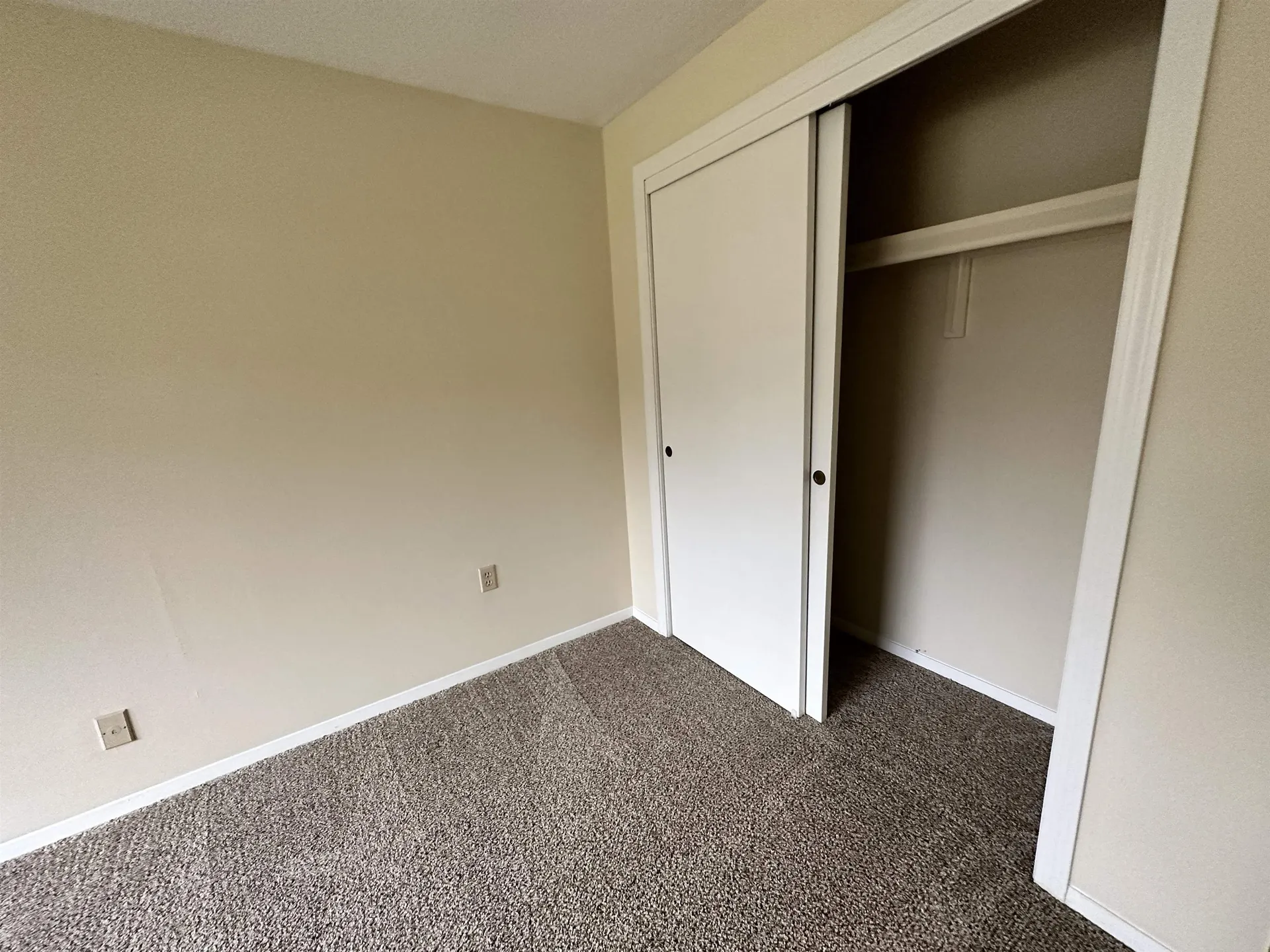 99 Powers Street Milford NH 03055