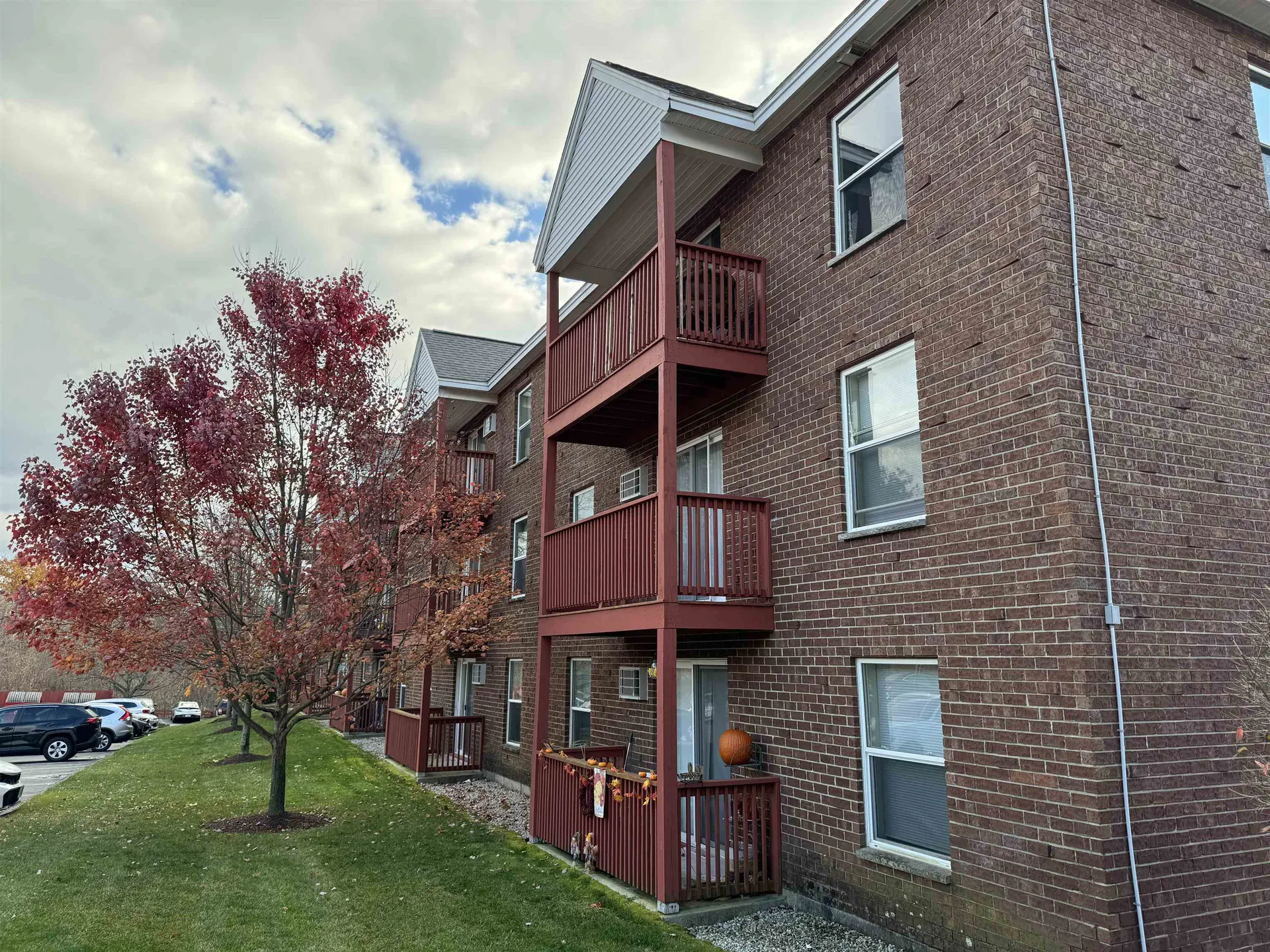 99 Powers Street Milford NH 03055