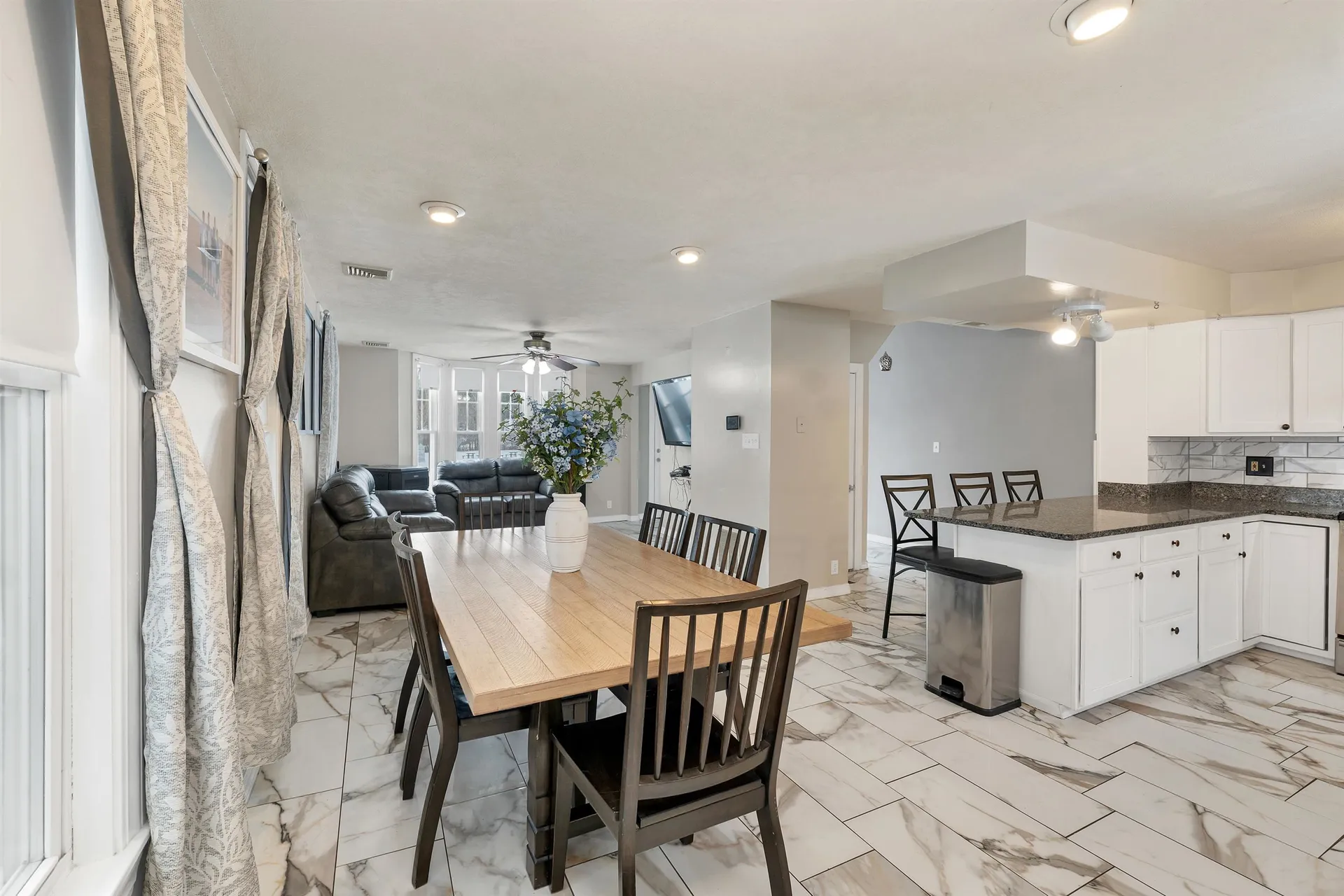 77 Central Street Farmington NH 03835