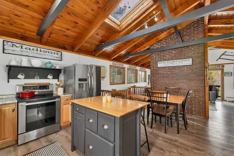 22 Jungfrau Road Madison NH 03849