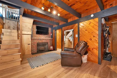 22 Jungfrau Road Madison NH 03849