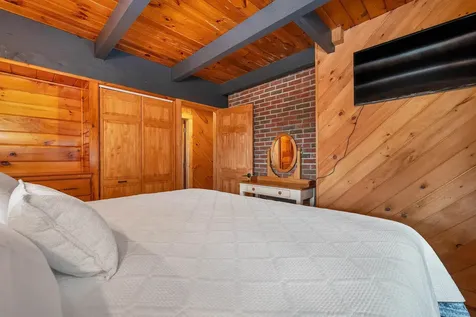 22 Jungfrau Road Madison NH 03849