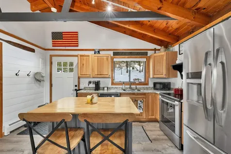 22 Jungfrau Road Madison NH 03849