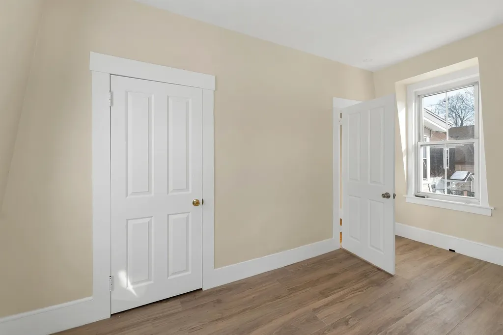 47 Pearl Street Laconia NH 03246