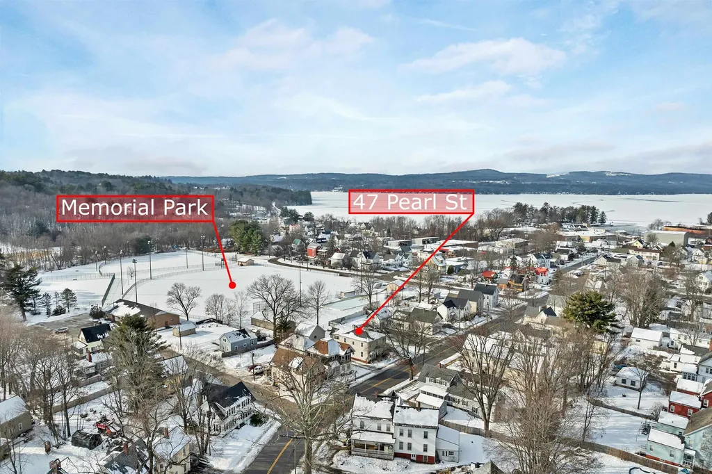 47 Pearl Street Laconia NH 03246