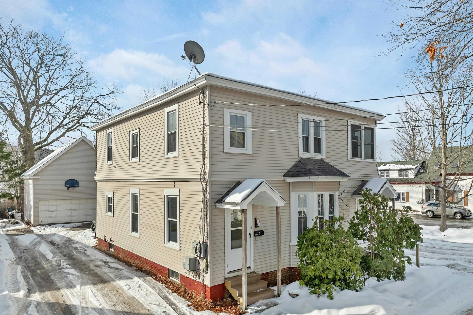 47 Pearl Street Laconia NH 03246