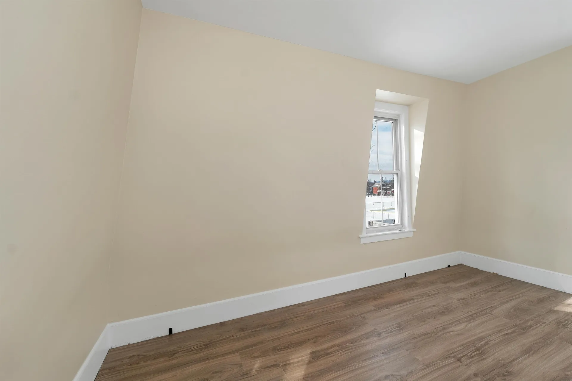 47 Pearl Street Laconia NH 03246