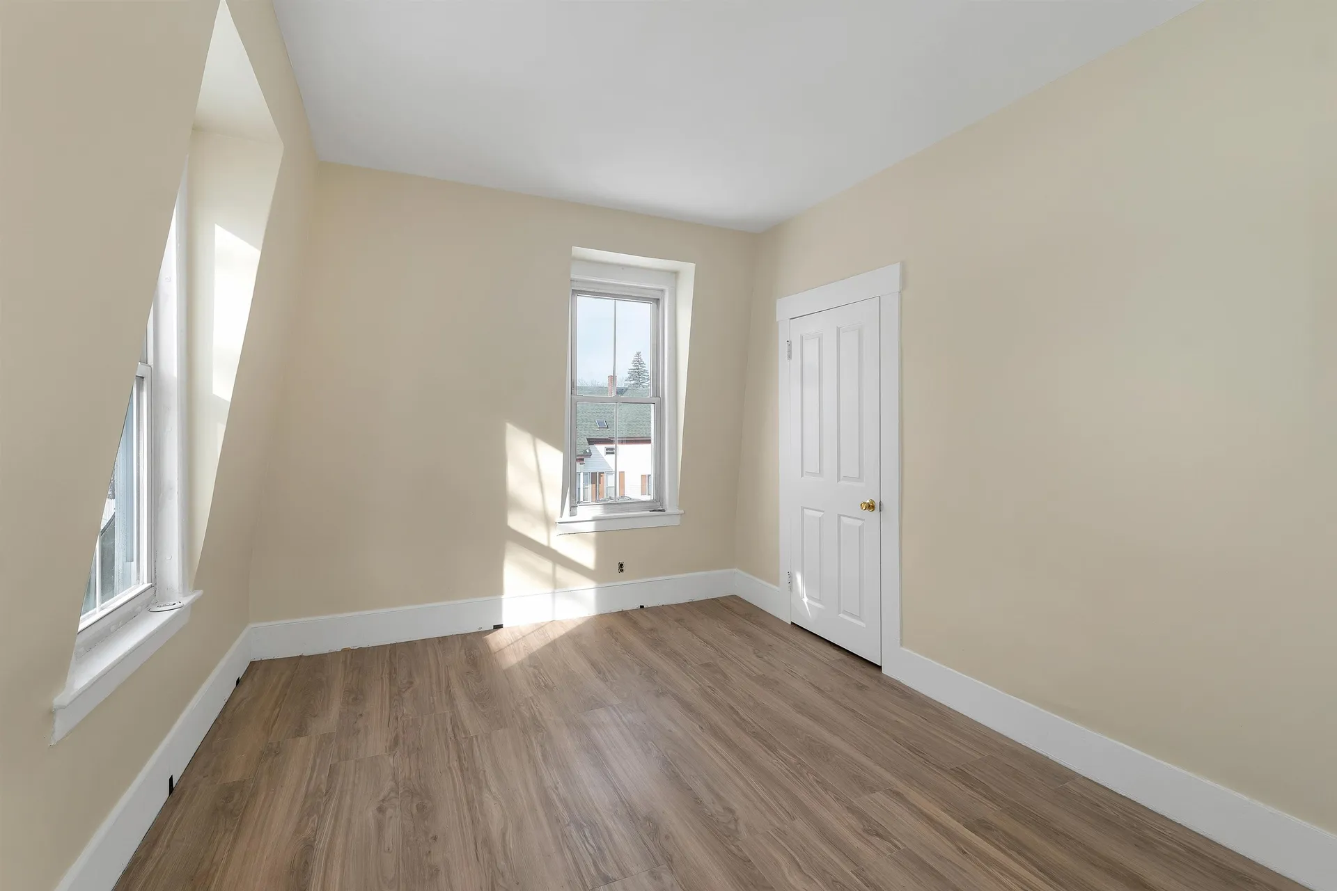 47 Pearl Street Laconia NH 03246