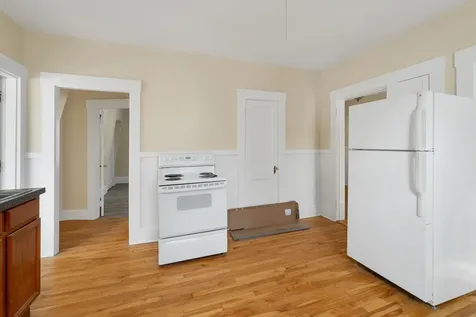 47 Pearl Street Laconia NH 03246