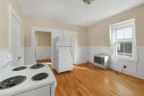 47 Pearl Street Laconia NH 03246