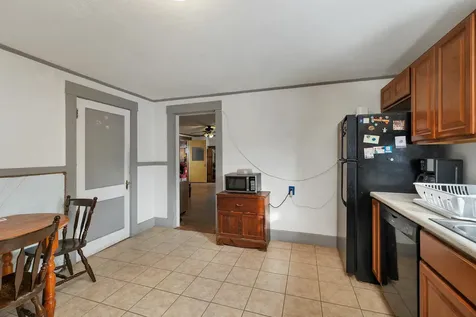 47 Pearl Street Laconia NH 03246