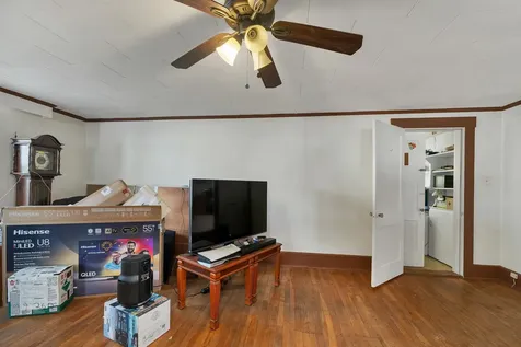 47 Pearl Street Laconia NH 03246