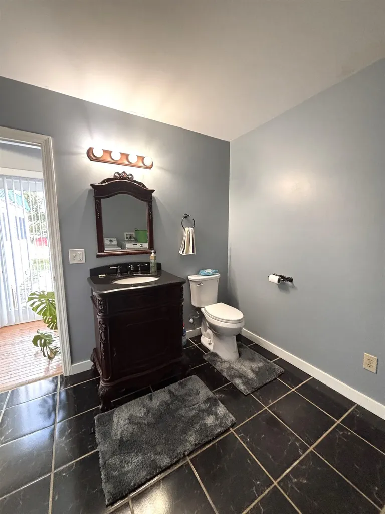 28 Hidden Lane Northfield NH 03276