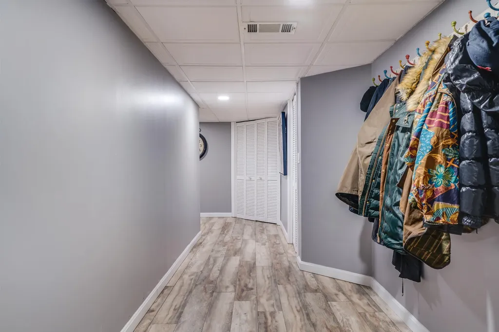 417 Candia Road Chester NH 03036