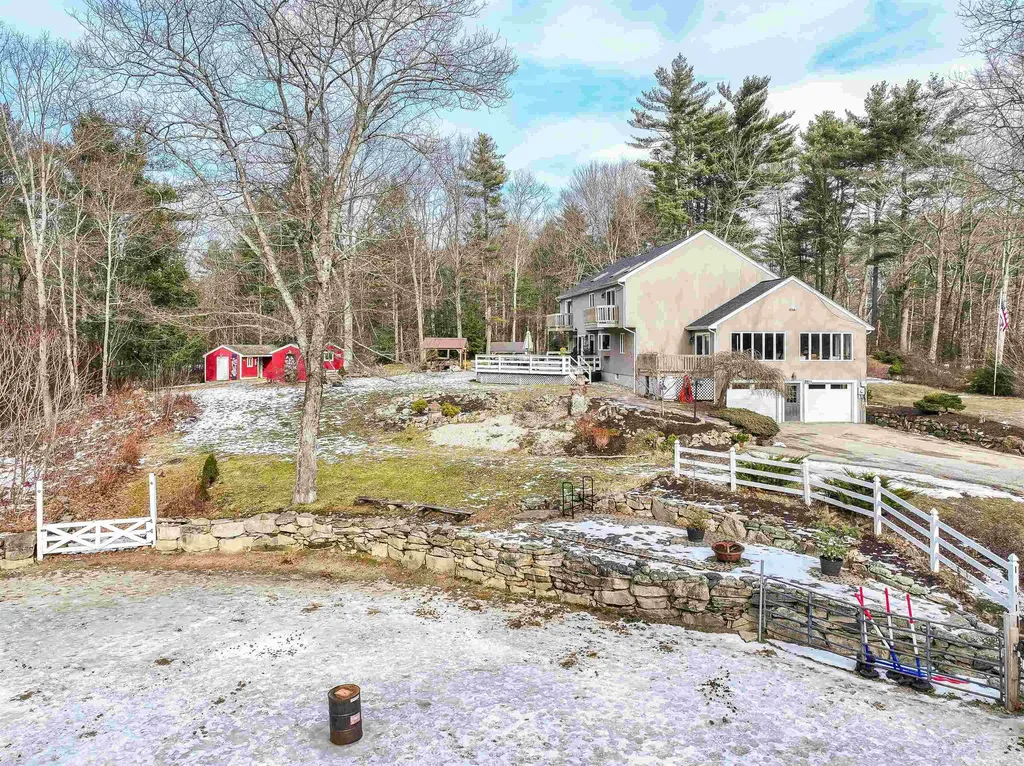 417 Candia Road Chester NH 03036