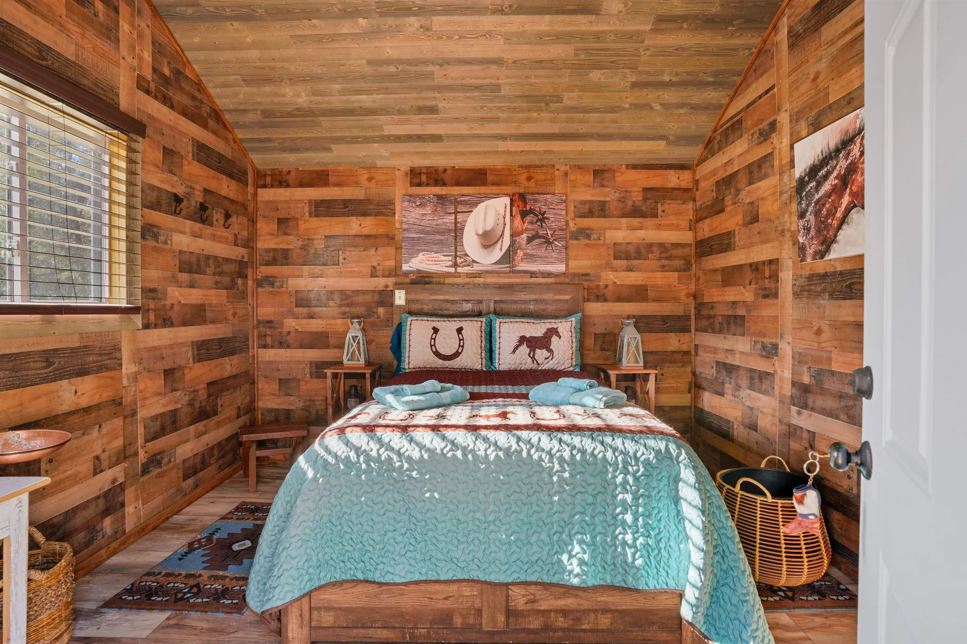 417 Candia Road Chester NH 03036