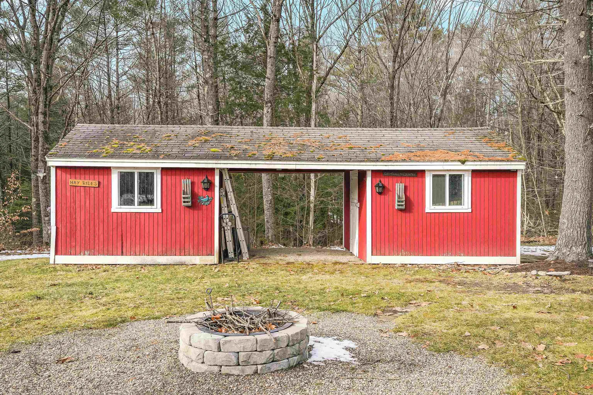 417 Candia Road Chester NH 03036