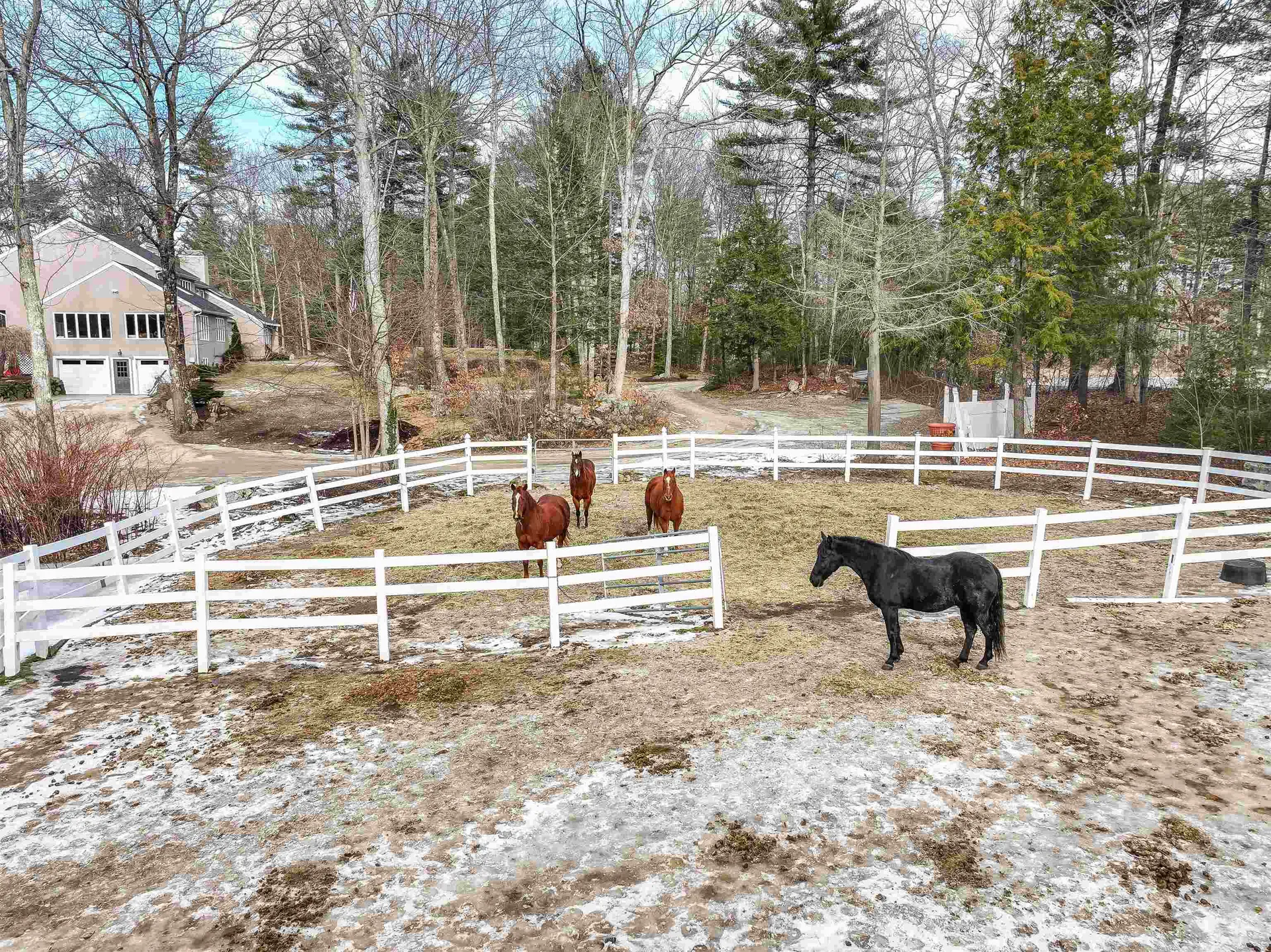 417 Candia Road Chester NH 03036