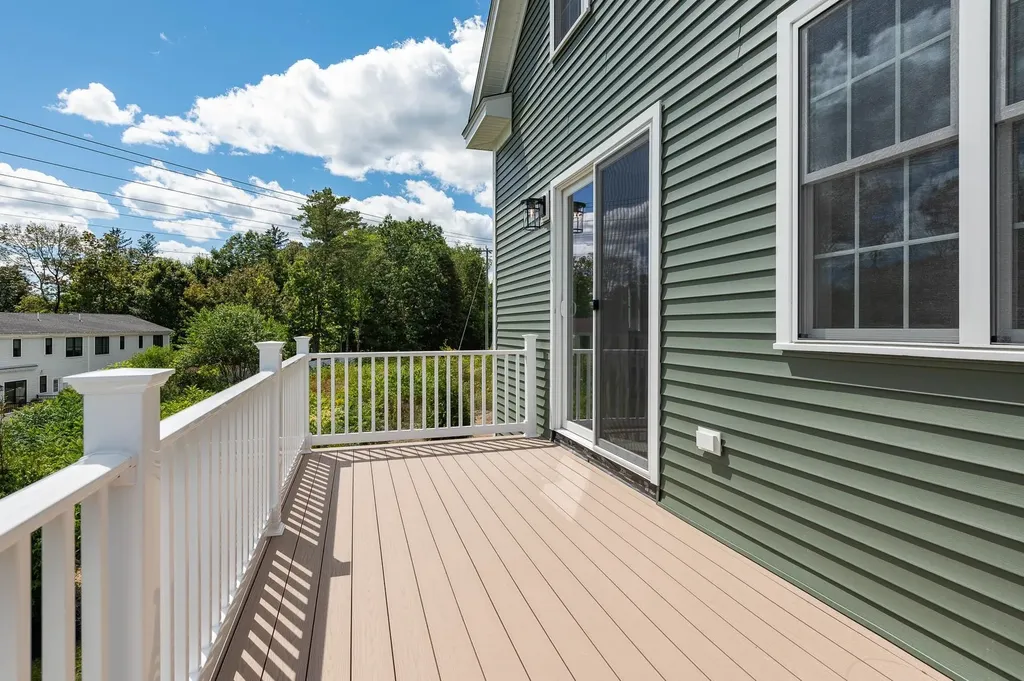 35 Eden Lane Portsmouth NH 03801