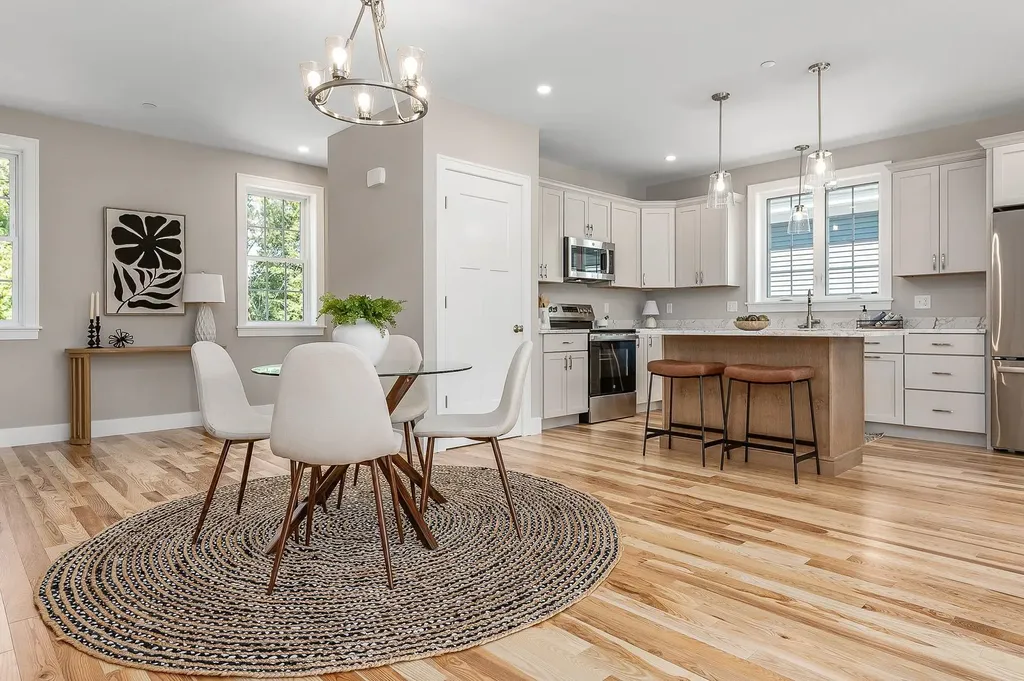 35 Eden Lane Portsmouth NH 03801