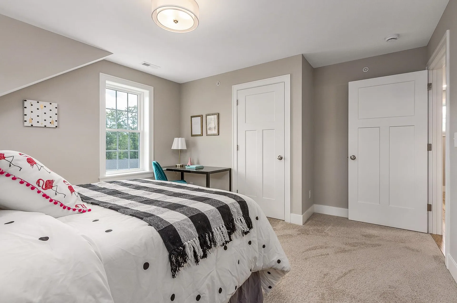 35 Eden Lane Portsmouth NH 03801