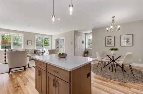 35 Eden Lane Portsmouth NH 03801