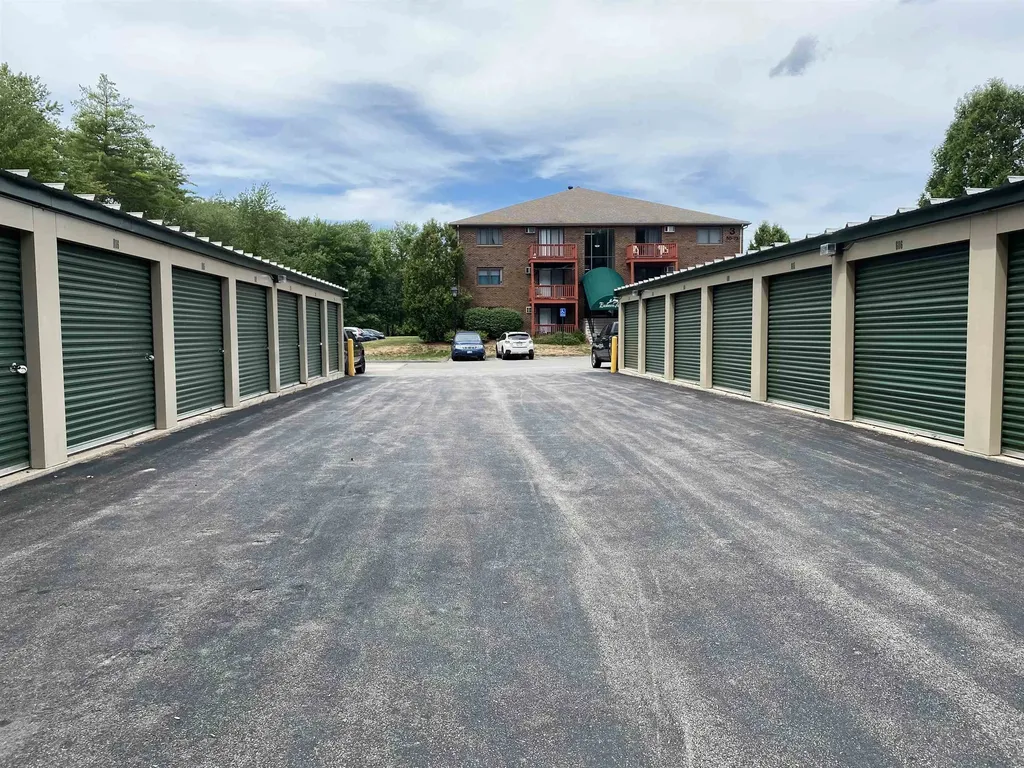 29 Capron Road Milford NH 03055