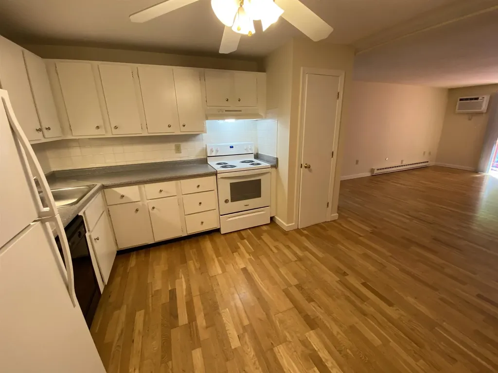 29 Capron Road Milford NH 03055