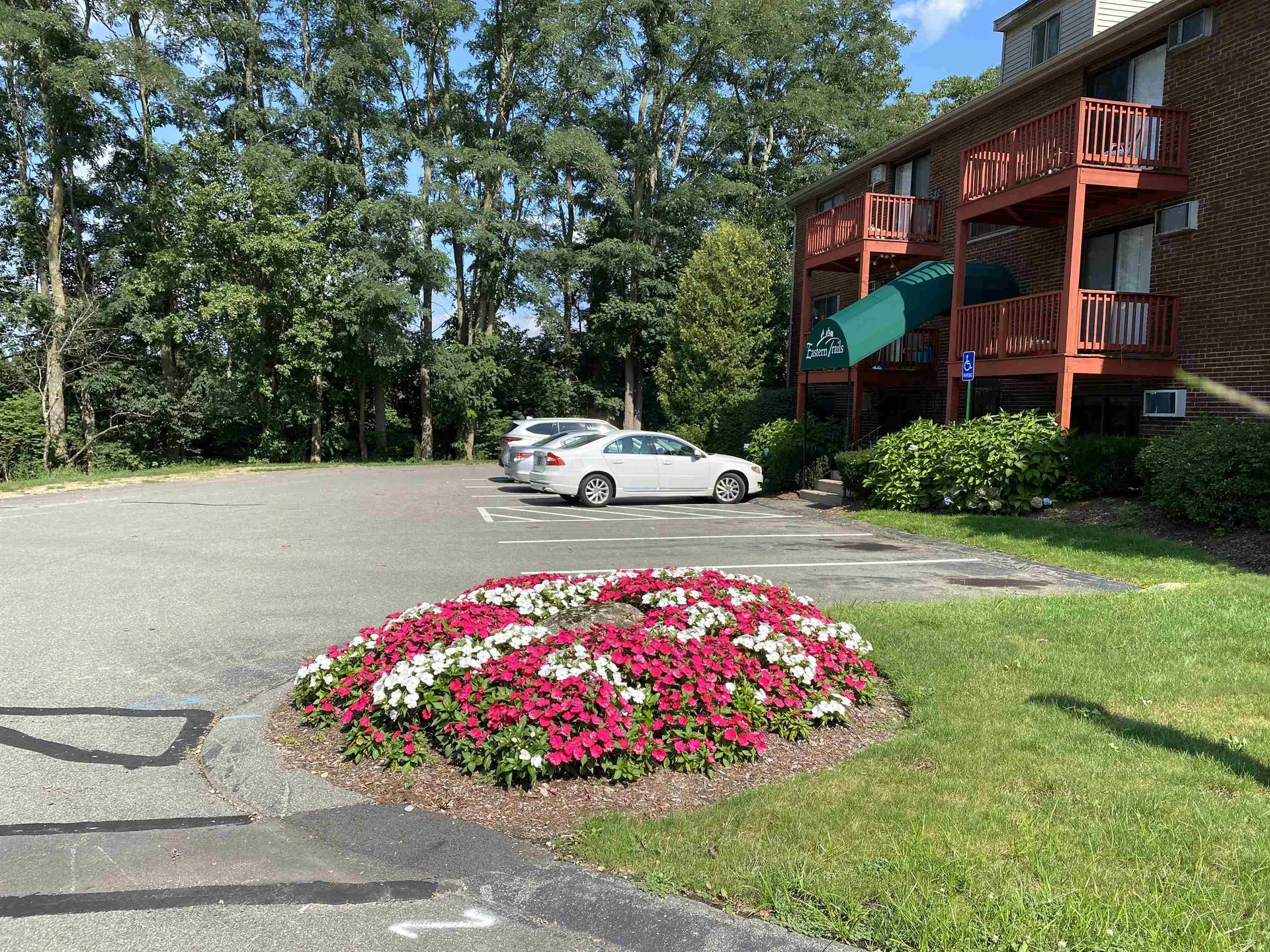 29 Capron Road Milford NH 03055