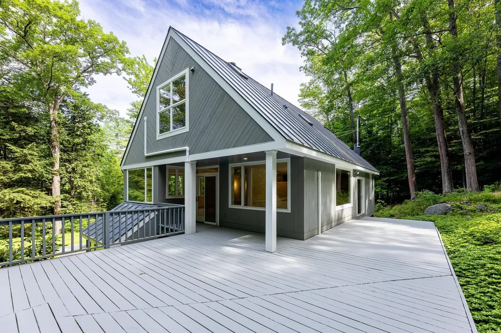 26 Low Road Hanover NH 03755