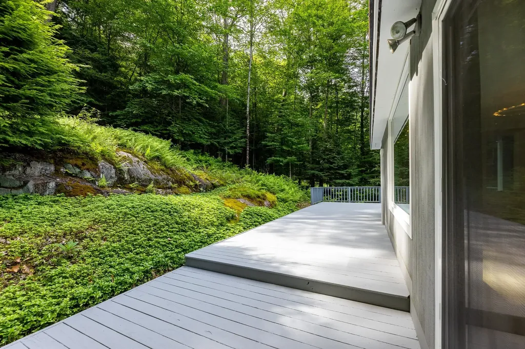 26 Low Road Hanover NH 03755