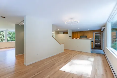 26 Low Road Hanover NH 03755