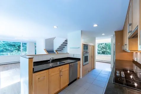 26 Low Road Hanover NH 03755