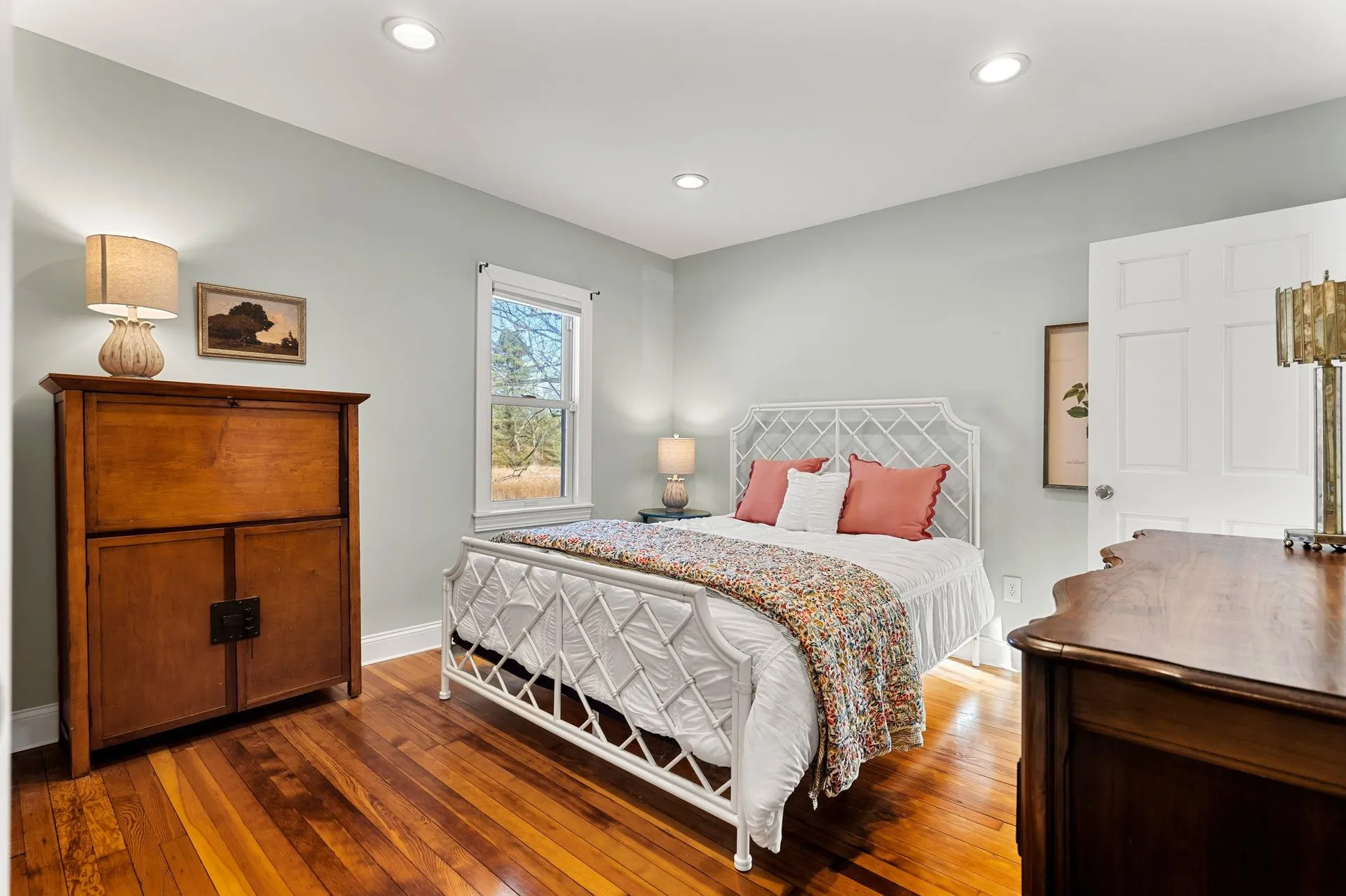 74 College Road Stratham NH 03885