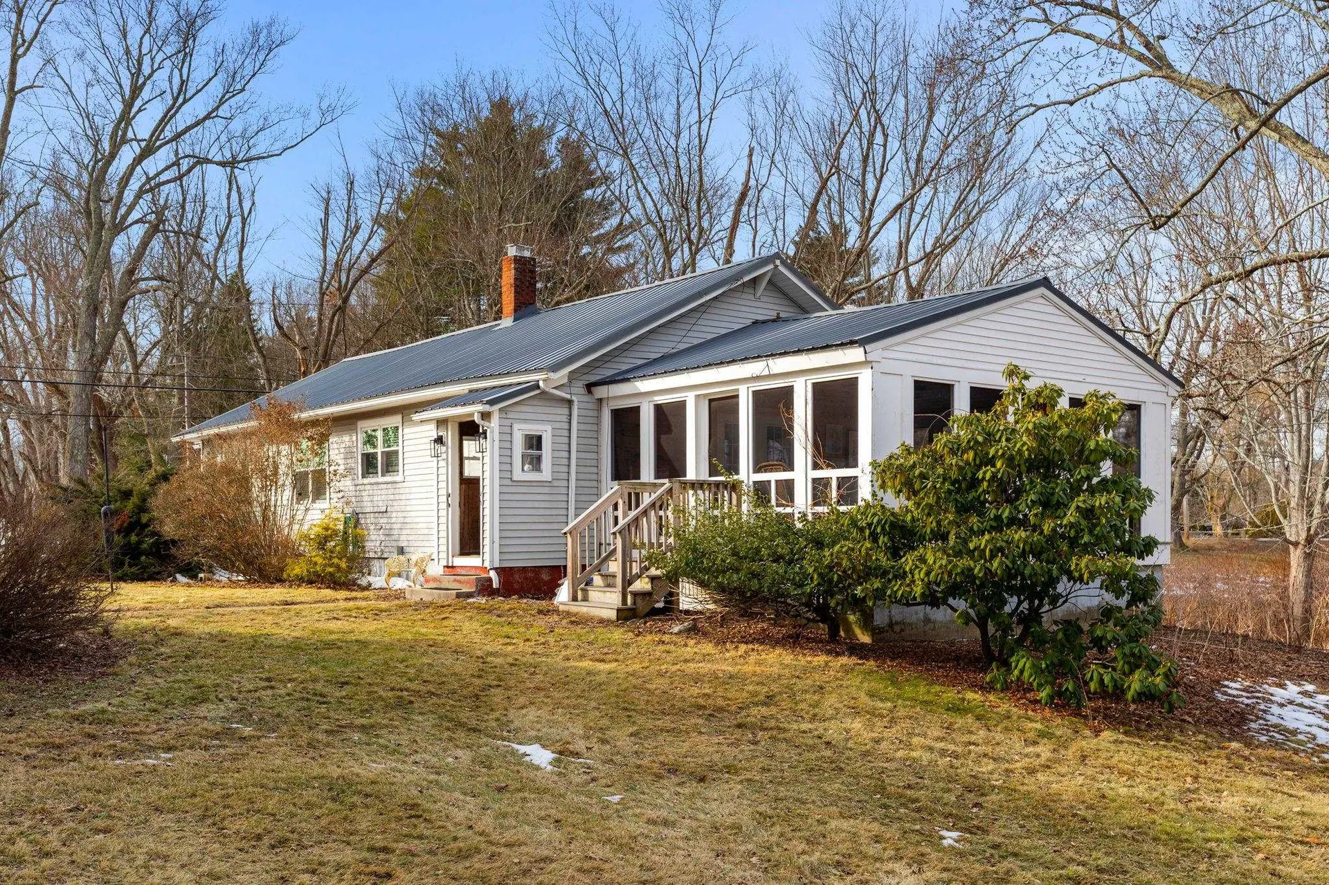 74 College Road Stratham NH 03885