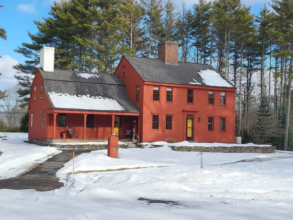 29 Kona Farm Road Moultonborough NH 03254