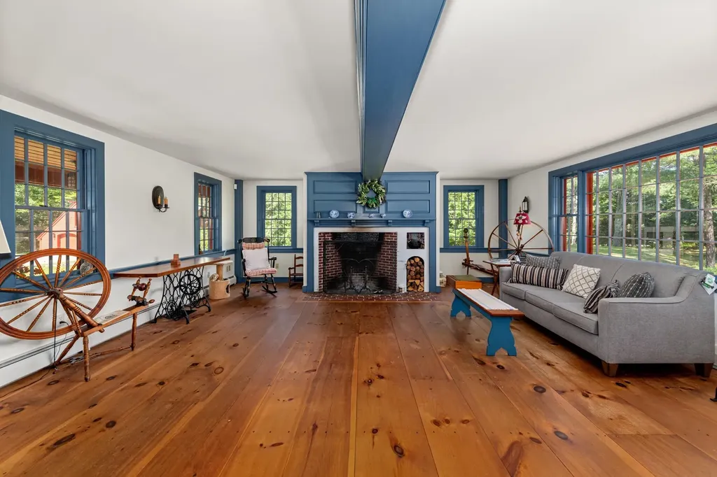 29 Kona Farm Road Moultonborough NH 03254